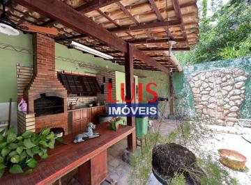 47db4ef766a3704317d1fd9e7eb8773382422451 · Casa com 3 dormitórios à venda, 200 m² por R$ 550.000 - Itaipu - Niterói/RJ - CA5624