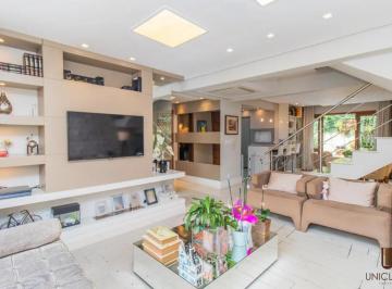 Casa · 240m² · 3 Quartos · 2 Vagas · Casa em condomínio à venda de 3 (três) dormitórios, sendo 2 (duas) suítes por R$ 1.100.000,00 em P