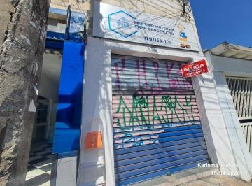 Comercial · 45m² · Salão comercial medindo 45 m² em Guarulhos.