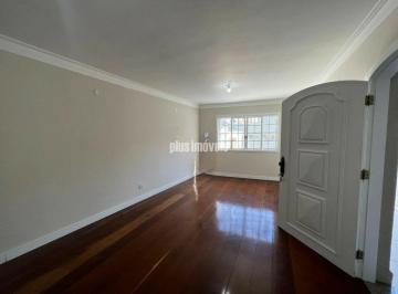 Casa · 141m² · 3 Quartos · 2 Vagas · Sobrado com 141m2 na Vila Almeida