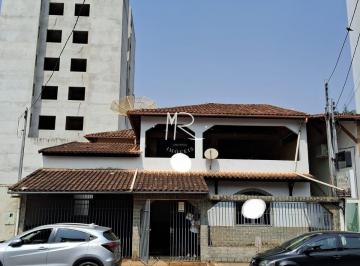 Casa · 240m² · 3 Quartos · 2 Vagas · Casa Bom Pastor, Manhuaçu/MG