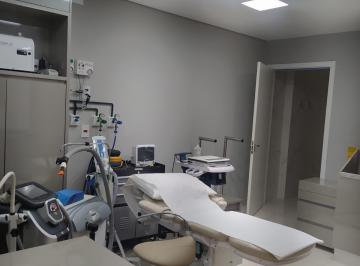Comercial · 92m² · SALA PARA ÁREA DE SAÚDE