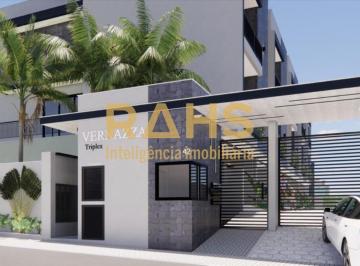 Foto 01 · Sobrado Triplex Bairro Glória (casas 2, 3 e 5)