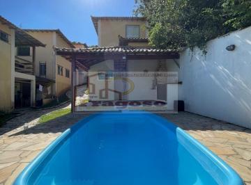 Foto 01 · Imperdível casa à venda em Cabo Frio-RJ, bairro Peró: 2 quartos, 2 suítes, 1 sala, 3 banheiros, 1 va