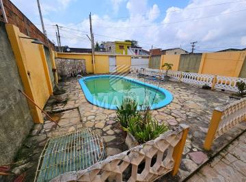 Casa de 3 quartos, Gravatá · Casa fora de condomínio à venda em Gravatá/PE!  