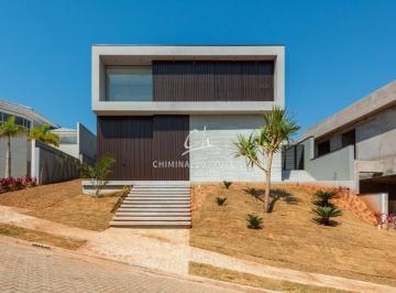 Casa · 559m² · 4 Quartos · 4 Vagas · Sobrado à venda em Campinas, Residencial Jatibela, com 4 suítes, com 559.8 m², Jatibela