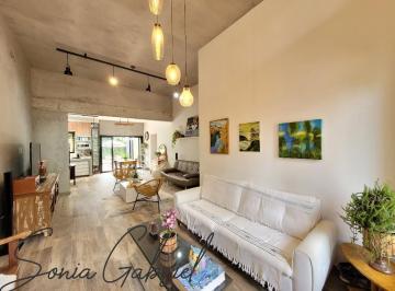 Foto 01 · Casa em Condomínio de Luxo em Vinhedo-SP - 3 Quartos, 2 Suítes, 3 Salas, 5 Banheiros, 4 Vagas - Impe