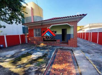 Casa · 90m² · 3 Quartos · 4 Vagas · Imóvel colado ao West Shopping, perto de tudo e fácil deslocamento para Av. Bras