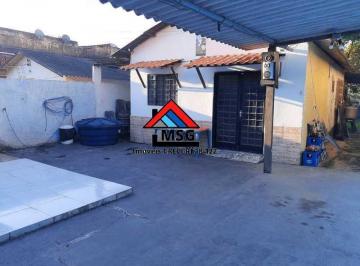 Casa · 60m² · 2 Quartos · 1 Vaga · Casa Linear 2 quartos com excelente quintal, fácil acesso para Av. Brasil