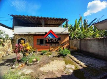 Casa · 260m² · 3 Quartos · 2 Vagas · Residência 3 quartos, terraço, espetacular quintal com piscina