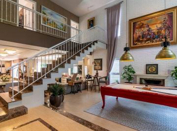 Casa · 540m² · 4 Quartos · 3 Vagas · Residência no condomínio Alphaville com 3 suítes e 1 demi suítes à venda, 540m² por R$ 4.950.000 - C