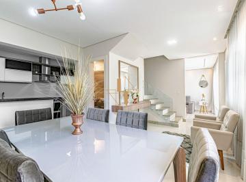 Casa · 189m² · 3 Quartos · 3 Vagas · Sobrado com 3 dormitórios à venda, 189 m² por R$ 1.280.000,00 - Água Verde - Curitiba/PR