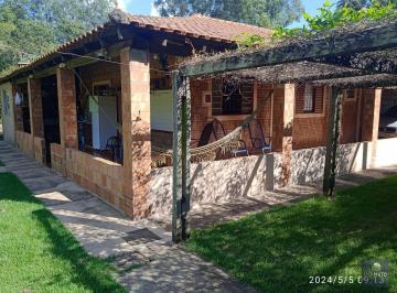 Rural · 10000m² · 2 Quartos · 1 Hectare com Casa Grande e Arvores Frutiferas...