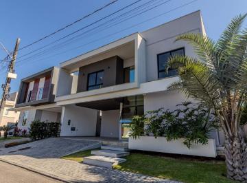 Casa · 300m² · 5 Quartos · 4 Vagas · Casa à venda no Condomínio Villagio da Barra
