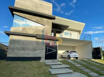 Casa · 300m² · 5 Quartos · Casa Alto Padrão no Cidadelle House
