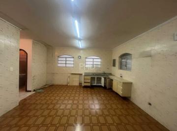 Casa · 188m² · 3 Quartos · 2 Vagas · Sobrado de 188m² com 3 Dormitórios, 2 Suítes e 2 Vagas Uso Residencial ou Comercial - Nova Petrópoli