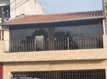 Casa · 400m² · 3 Quartos · 2 Vagas · Sobrado com 4 casas em São Bernardo do Campo.