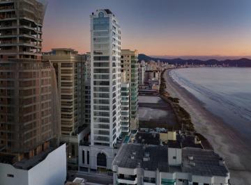 Apartamento · 166m² · 4 Quartos · 3 Vagas · Apartamento de altíssimo padrão com 4 suítes sendo uma máster em Meia Praia - Itapema - SC