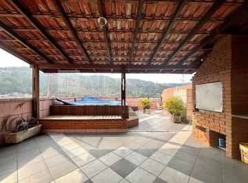 47c453068ee5716ce845e774cccee574b17018f2 · Cobertura no Guarujá, Enseada, 2 Quartos, Sala para 2 Ambientes e Lazer com Piscina e Churrasqueira