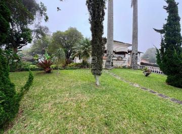 2792eddd67a88696c91a780d0af7248b961b3ada · Casa à venda, 270 m² por R$ 950.000,00 - Araras - Teresópolis/RJ