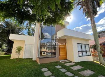 005af7331abf3237fe1b350dc33f5004f16a8901 · Casa à venda, 121 m² por R$ 840.000,00 - Vargem Grande - Teresópolis/RJ