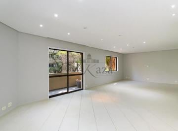Apartamento · 230m² · 4 Quartos · 3 Vagas · Apartamento - Itaim Bibi - 4 Dormitórios - 230m².