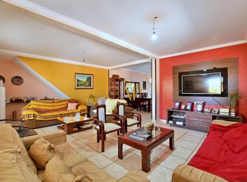 Casa de 3 quartos, Brasília · Casa com três suítes - Setor de Mansoes do Lago Norte
