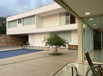 Casa de 7 quartos, Brasília · Casa moderna de altíssimo padrão com 7 quartos em condomínio com segurança 24h
