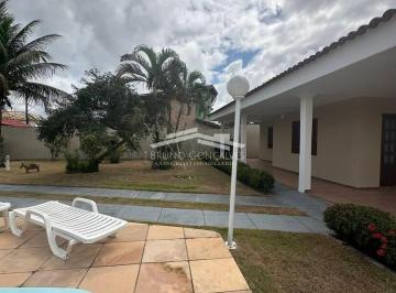 Casa · 611m² · 3 Quartos · 3 Vagas · Casa a venda na Avenida principal do Village 2