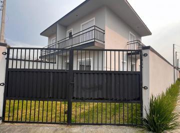 Casa de 2 quartos, Bertioga · Sobrados Modernos em Bertioga – 2 Suítes, Quintal e Fácil Acesso à Praia 