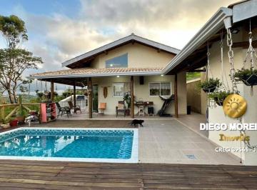 Casa · 450m² · 3 Quartos · 4 Vagas · Linda casa à venda em Terra Preta