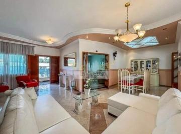 Casa · 450m² · 3 Quartos · 8 Vagas · Sobrado com 3 Quartos para Comprar, 450m² - Bairro Olímpico, São Caetano do Sul/SP.