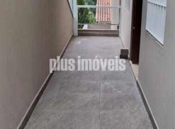 Casa · 132m² · 4 Quartos · 2 Vagas · Casa de Vila, linda e espaçosa no Morumbi, cercada por muito verde !