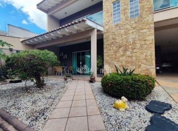 Casa à venda - Jardim Esperança - Zona Sul de Londrina/PR · Sobrado com 3 quartos à venda, 331 m² por R$ 900.000 - Jardim Esperança - Londrina/PR