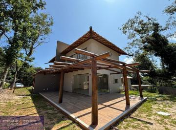 Casa · 135m² · 3 Quartos · 2 Vagas · Oportunidade Casa duplex com 274m2 em Praia do Forte