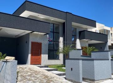 Casa · 246m² · 3 Quartos · Casa à venda - em Ingleses do Rio Vermelho