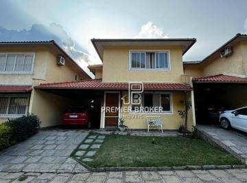 312813878d6cbdc2038b5e20478c9d67aaa54a98 · Casa à venda, 190 m² por R$ 890.000,00 - Araras - Teresópolis/RJ