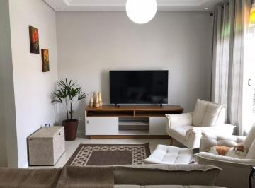 12 · Excelente casa térrea com 3 quartos