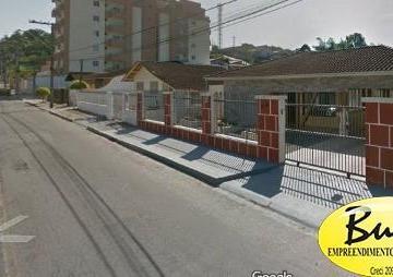 Foto 01 · Casa venda Bairro Floresta Joinville Buch Imóveis