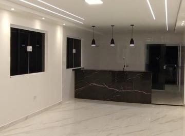 Casa · 170m² · 3 Quartos · 6 Vagas · Casa Padrão a venda !!