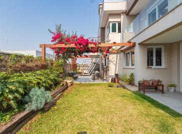 Casa · 411m² · 4 Quartos · 2 Vagas · Casa em condomínio com amplo terreno, 04 suítes, 0