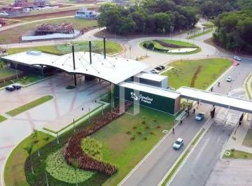 Casa · 470m² · Lote em Jardins França - Goiânia, GO