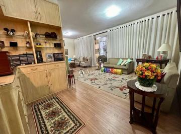 1ac5569bcade13150b0f4f4fd5bbde42bb5753b3 · Oportunidade a meia quadra da Praia em Santos, Apartamento muito amplo e imponente!!!bairro Aparecid