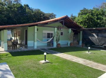 Casa de 3 quartos, Araruama · Casa 3qtos em condomínio a beira lagoa em Iguabinha
