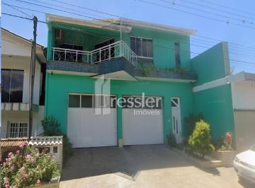 Apartamento · 200m² · 4 Quartos · 2 Vagas · 
                Apartamentos - 4 dormitórios - Barra da Forqueta
                