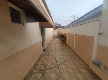 img0 · Casa Padrão em Araraquara