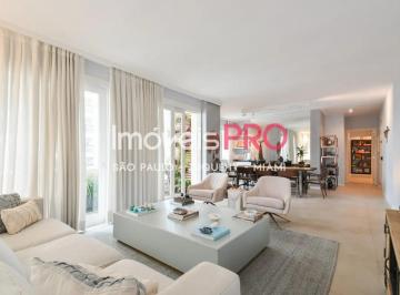 Apartamento · 246m² · 4 Quartos · 4 Vagas · Apto reformado de 246m² com 4 suítes e 4 vagas em Pinheiros.