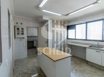 Apartamento · 240m² · 3 Quartos · 3 Vagas · Apartamento para locação no Itaim com 3 dormitórios, sendo 1 suíte e 3 vagas