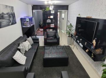 Casa · 100m² · 3 Quartos · 2 Vagas · Sobrado á venda - 100 metros com 3 dormitórios - 1 suite - 2 vagas