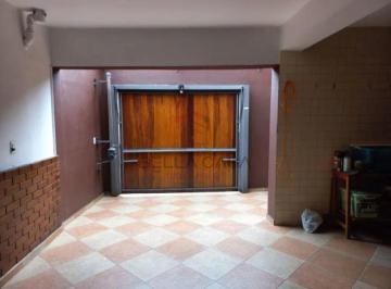 Casa · 137m² · 3 Quartos · 3 Vagas · Lindo Sobrado com estilo colonial